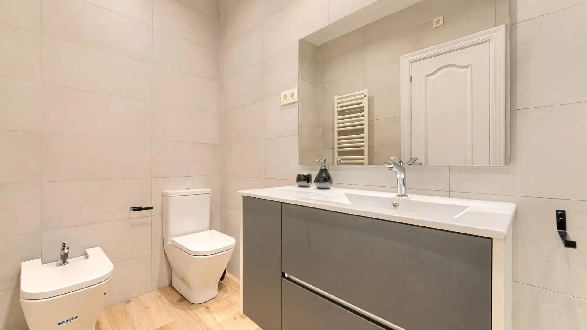 Apartment Encantadora Vivienda Turistica A Orillas De La Ria Bilbao